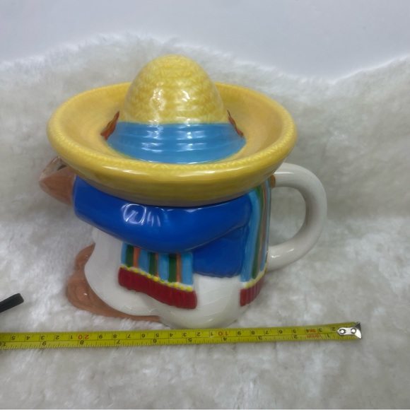 Sleeping Man Wearing Sombrero Teapot / Planter / Watering Jug - Picture 11 of 11